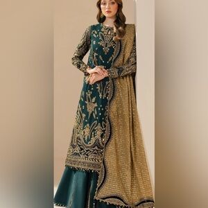 Jasmine Green and Gold Long Sleeve Dress